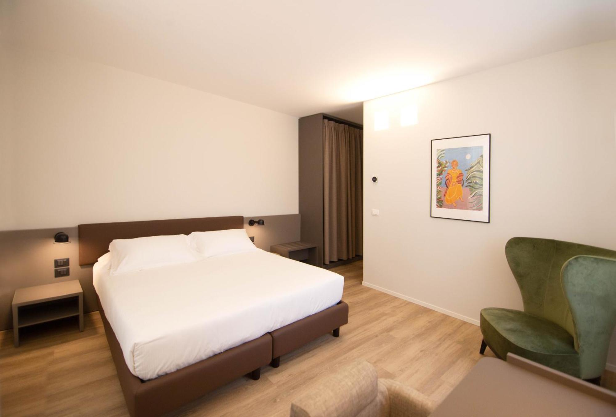 Palazzo Bellocchi - Suites & Apartments 布林迪西 客房 照片